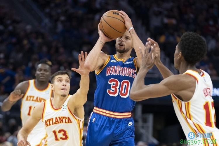 老鹰解说吐槽库里刷分：你都进名人堂了 50分很重要咩？