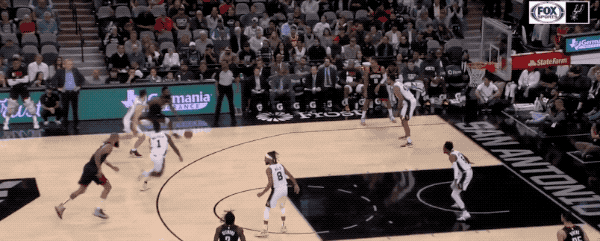 碰瓷≠罚球了！潮水退去 被逼裸泳的哈登要跌落神坛了？