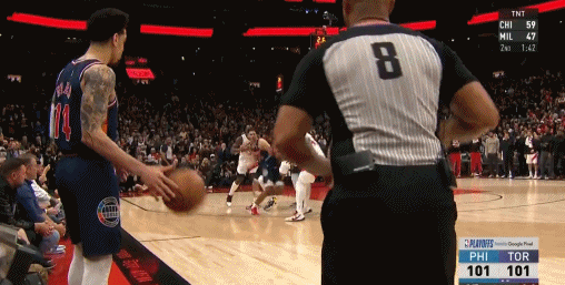 苏群:恩比德用准绝杀报了一箭之仇 这就是我为何希望他当MVP