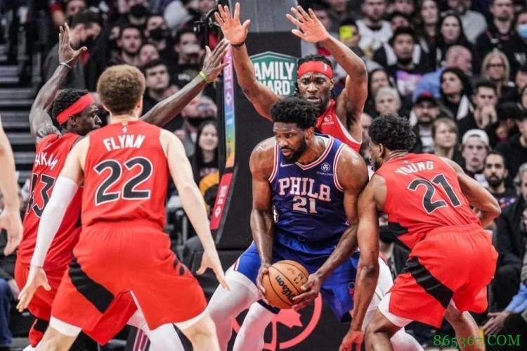 苏群NBA东部季后赛首轮预测:篮网4-2绿军 76人2-4猛龙