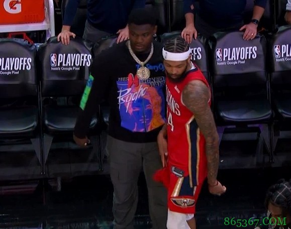 锡安与莺歌交流!库兹马:鹈鹕有锡安会很有趣 海耶斯打不了四