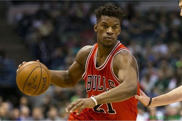 争议赛季打出代表作,巴特勒季后赛单场最高分宣告强者生存