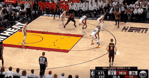 吉米-巴特勒VS特雷-杨：铠甲与软肋