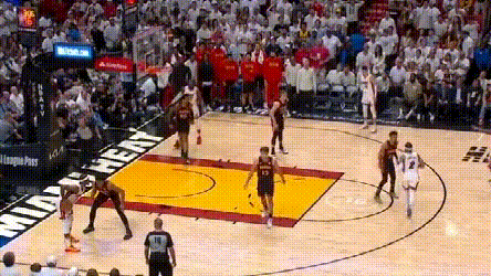 杨又没装到，巴特勒装到了