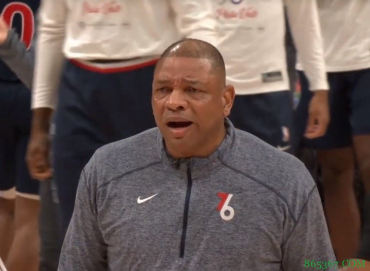 76人vs猛龙G3裁判报告:所有吹罚无误 包括哈登6犯&恩比德打手