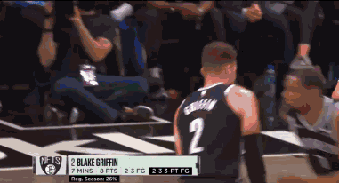 欧文谈杜兰特砸球：场上会有沮丧的时刻 我们交流了并继续比赛