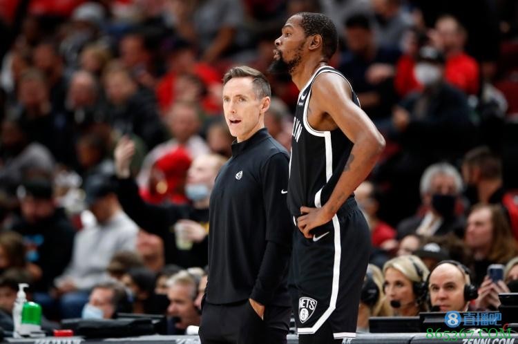 高负荷!杜兰特过去11场每场至少出战37分钟 场均出场41.3分钟