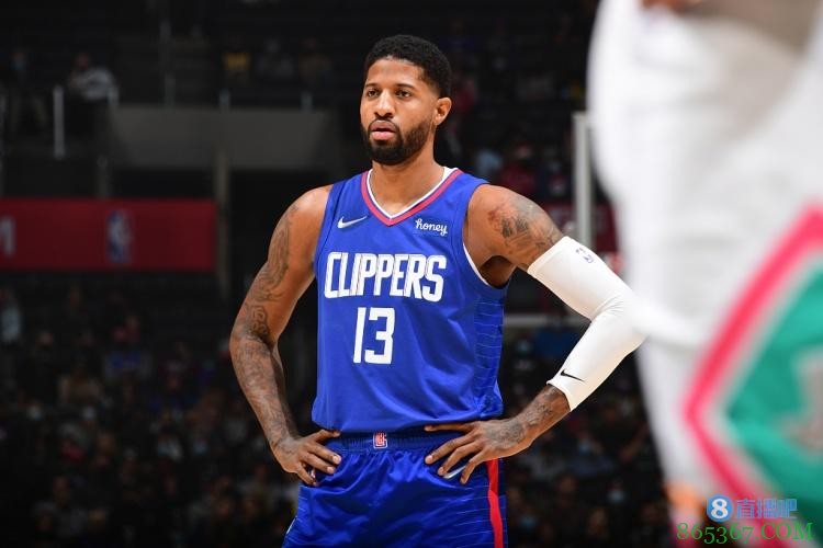 本赛季乔治缺战时快船24胜27负 莺歌&CJ联袂出战鹈鹕10胜6负