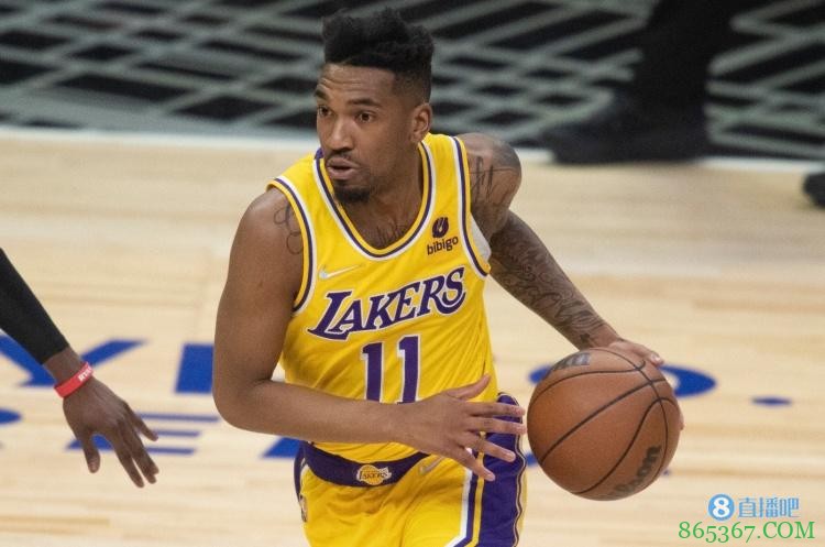 湖人记者Q&A:斯奈德是最现实主帅人选 相比蒙克追求侧翼更关键