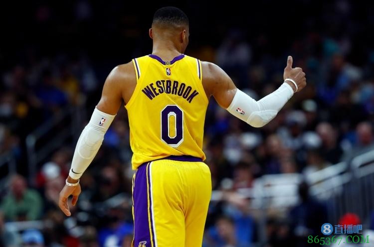 还是那个铁人!威少赛季至今出战78场常规赛 仅缺席1场
