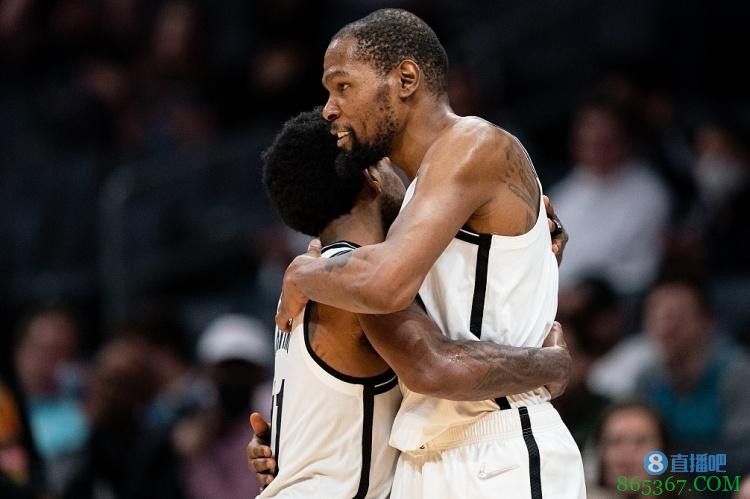 韦德认同麦迪言论：这不是贬低 那两位的技术是真TMD好！