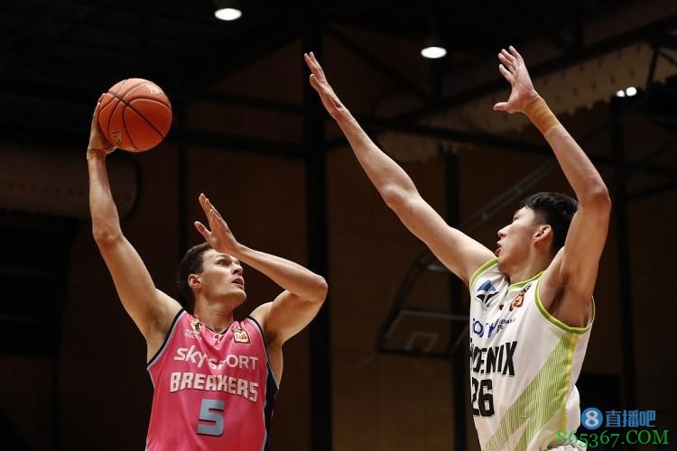 ?NBL-周琦22+6 芒福德25+8 迪恩22+6 凤凰轻取破坏者止3连败