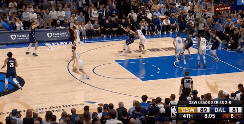 苏群专栏:西决G3 维金斯战斧 直劈总决赛