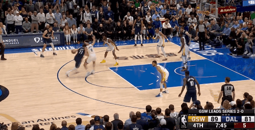 苏群专栏:西决G3 维金斯战斧 直劈总决赛