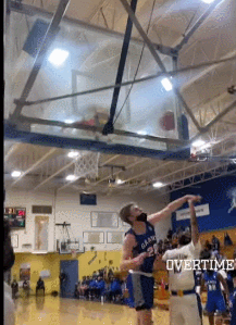 再现詹瓜友情岁月，老詹传记片饰演詹瓜的2位高中生球员何人也？