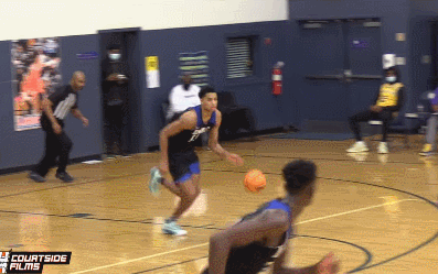 再现詹瓜友情岁月，老詹传记片饰演詹瓜的2位高中生球员何人也？