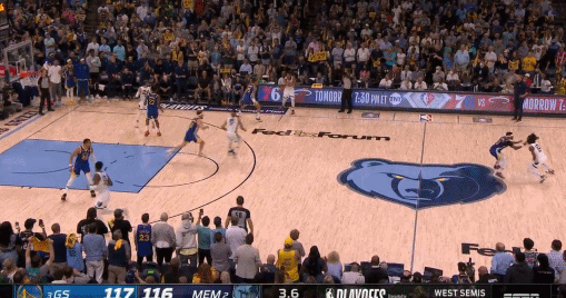 克莱:料到最后一攻会给莫兰特而不是克拉克 我努力让他出手艰难