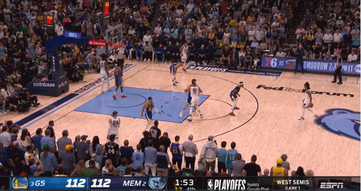 勇士灰熊G1裁判报告：漏吹库里走步&JJJ三秒 狄龙碰球出界错判