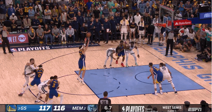 勇士灰熊G1裁判报告：漏吹库里走步&JJJ三秒 狄龙碰球出界错判