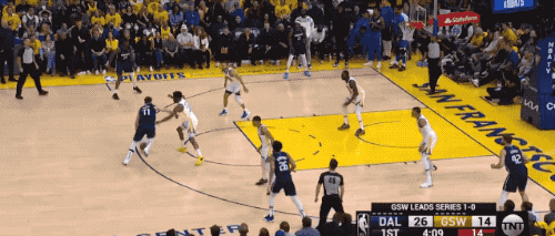 勇士19分大逆转!太阳雄鹿快进来学学 什么叫真正的王朝底蕴