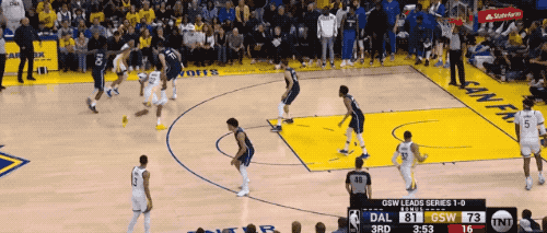 勇士19分大逆转!太阳雄鹿快进来学学 什么叫真正的王朝底蕴