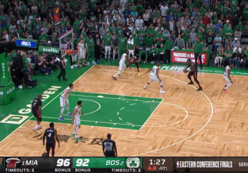 东决第三战，更好的球队赢了，这很公平