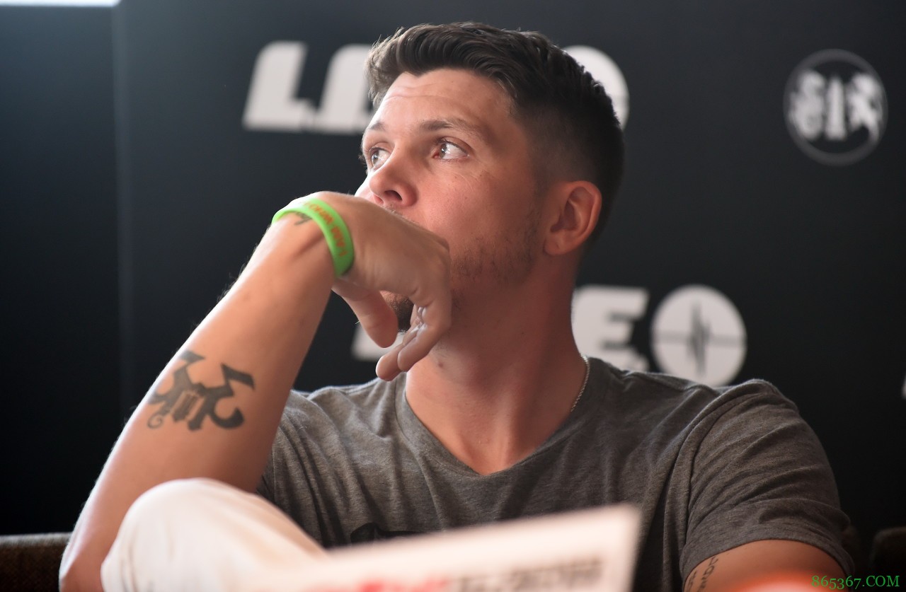 菜鸟经纪人迈克-米勒签约2022届状元候选人保罗-班凯罗