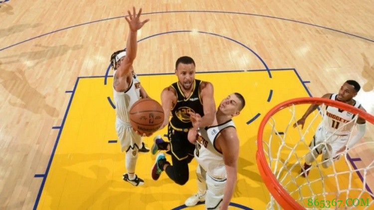 库里与勇士晋级后，追梦如何谈论约基奇