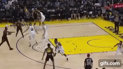 库里与勇士晋级后，追梦如何谈论约基奇