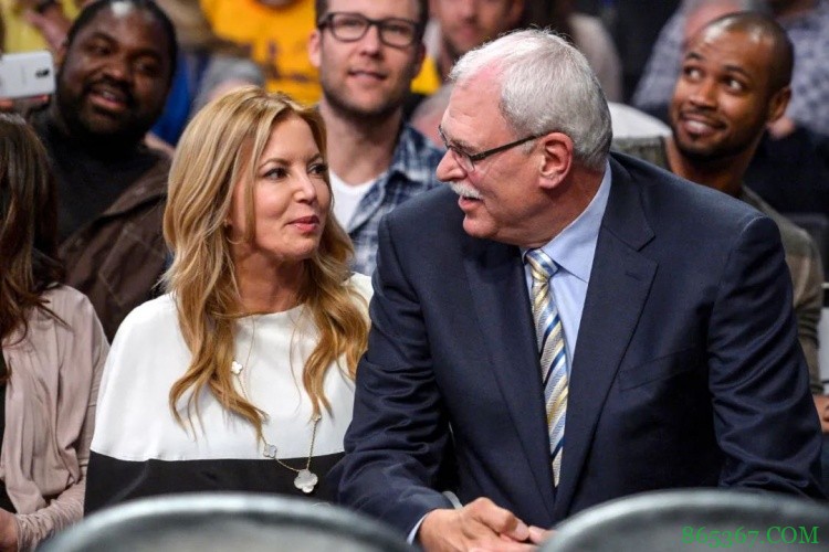 苏群专栏:詹姆斯要离开湖人?怎么可能