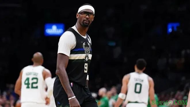 静易墨专栏:字母 霍乐迪 干就完事了