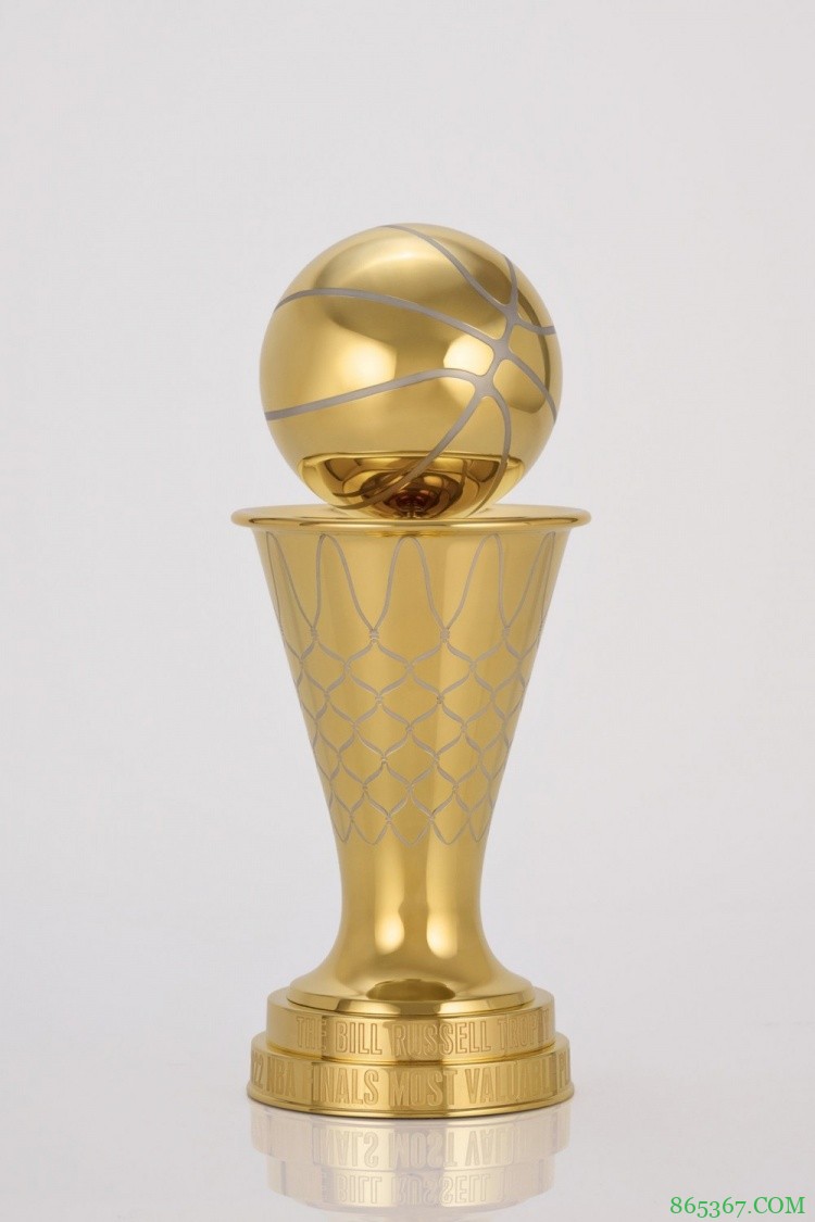 今年季后赛新增分区决赛MVP奖项 奖杯分别以伯德&魔术师命名