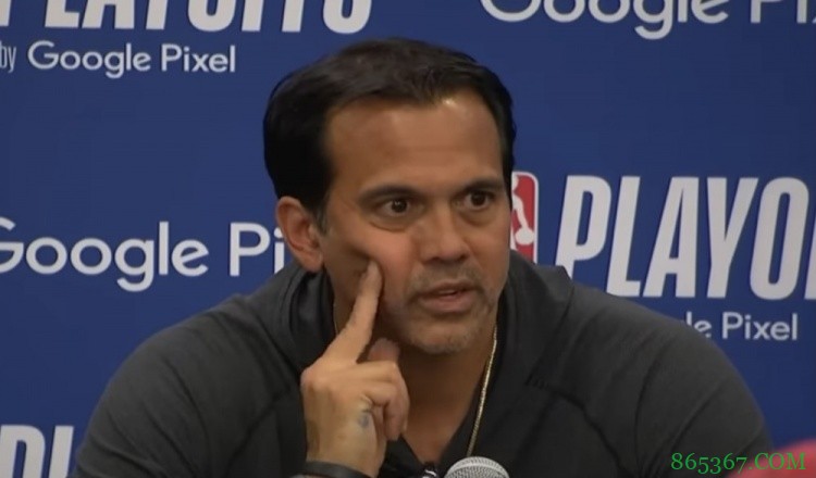 斯波:巴特勒只关心赢球&不在乎数据 若球队需要他也能拿17+13