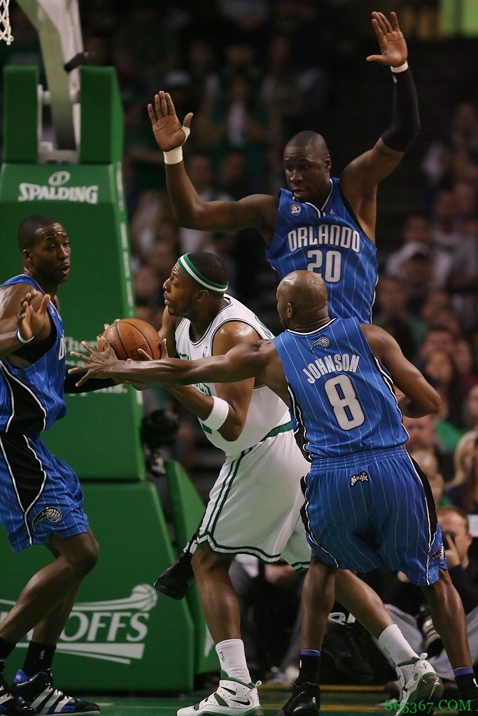 【盘点】21世纪11支被拖入抢七的卫冕冠军，今年雄鹿走向何方？