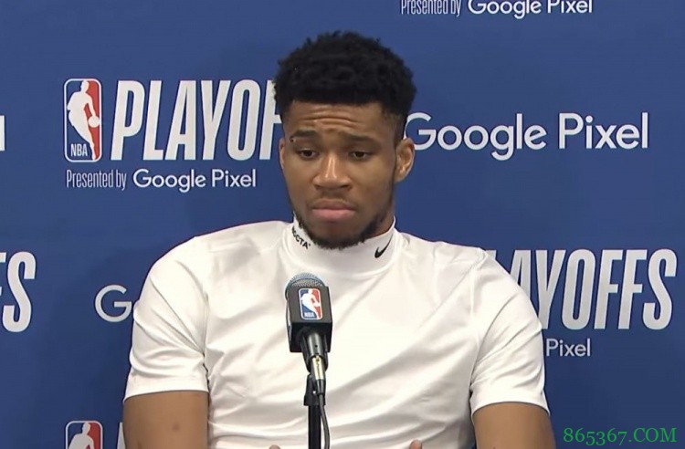 为何球队得分低?字母哥:三分太少 缺了一个场均20-25分的球员