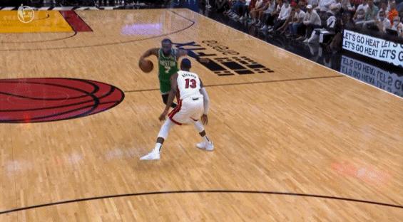 干净又凶残!阿德巴约追帽杰伦? 把球直接按死在篮脖子上!