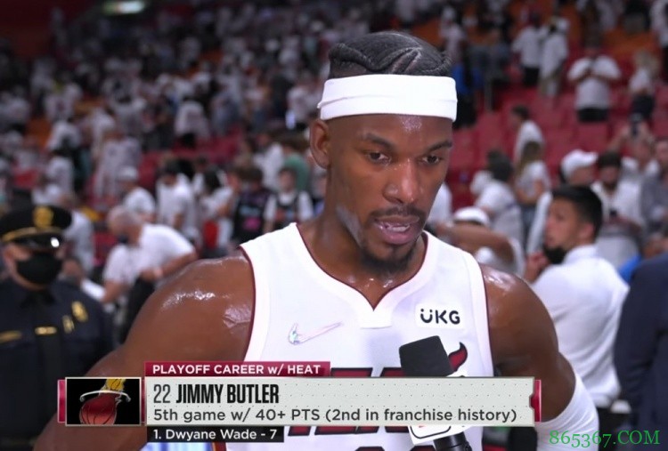 巴特勒谈防守塔图姆：每一球都要给足对抗 因为他技术实在太好了