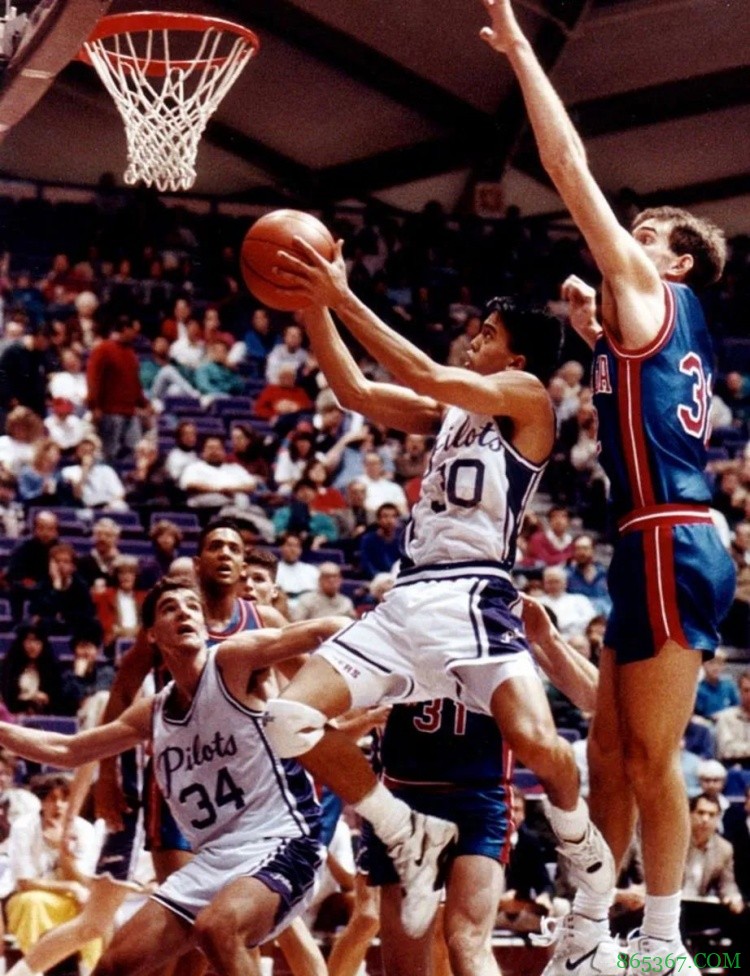 宿命の対決!斯波vs乌度卡:老乡之战!