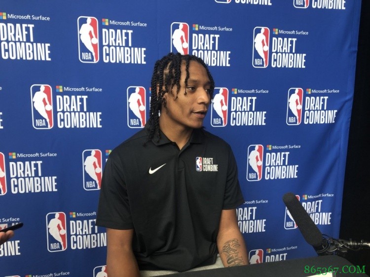 名记：鹈鹕&马刺今日试训肯塔基后卫泰泰-华盛顿