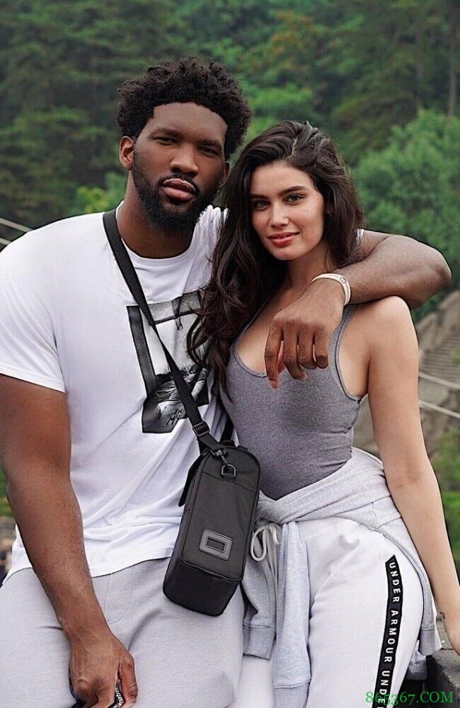 【夜谈会】520快乐!十位美女 谁是最美球星伴侣?