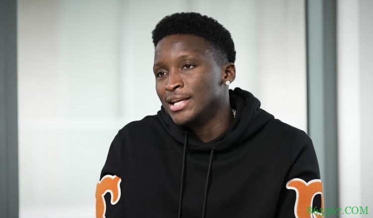 奥拉迪波：火箭从未给我提供过4500万的续约合同 那是假消息