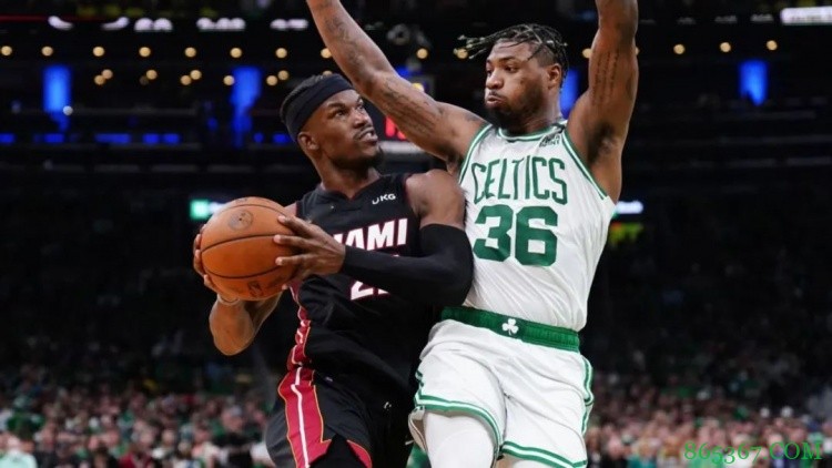 静易墨专栏:热火抢了绿军的剧本 上演了超级英雄归来