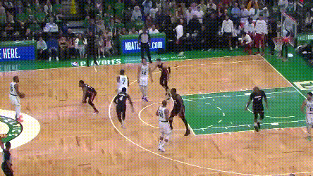 静易墨专栏:热火抢了绿军的剧本 上演了超级英雄归来