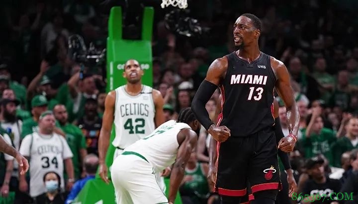 静易墨专栏:热火抢了绿军的剧本 上演了超级英雄归来