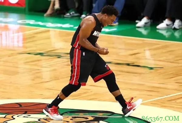 静易墨专栏:热火抢了绿军的剧本 上演了超级英雄归来