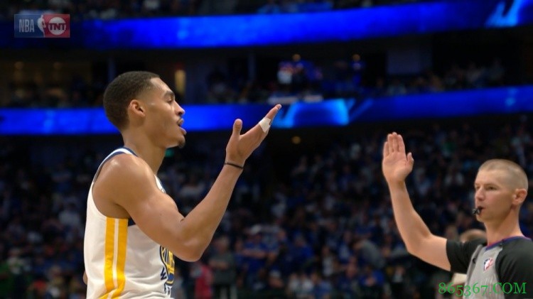 无惧大场面！普尔4中2拿10分4板2断 空位三分杀死比赛