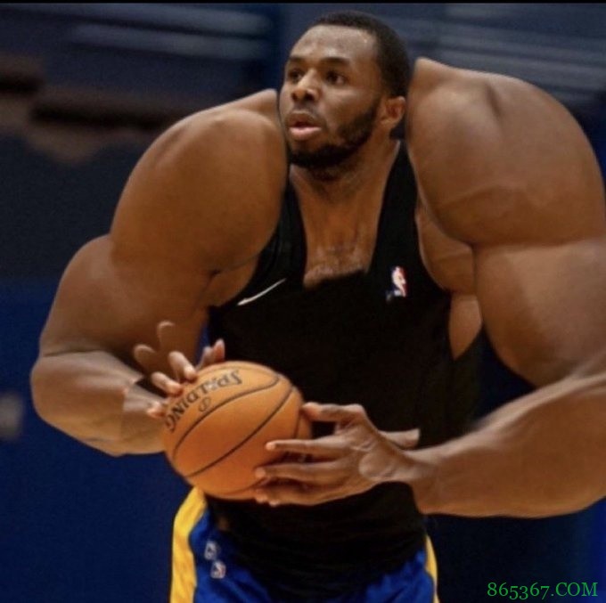 【篮图篮趣】战斧隔扣东契奇 今天的嘴哥长这样