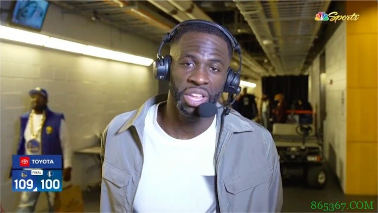 追梦:隔扣很棒 但隔扣东契奇这种超巨那就更棒了 极大提升了士气