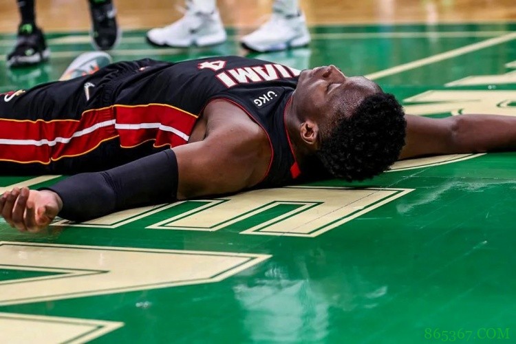 苏群专栏:天王山上,绿军热火谁都花不起来