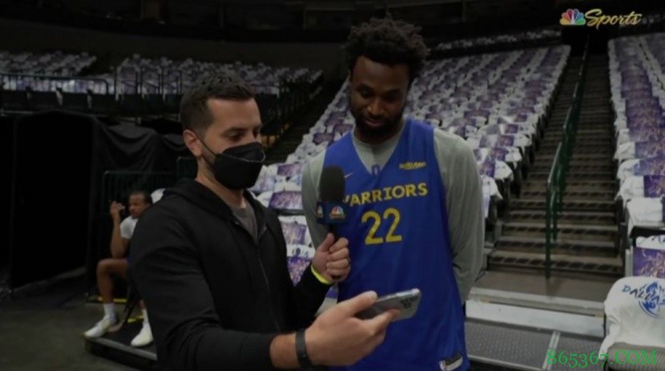 拜伦07年隔扣AK47和你扣东契奇哪球更佳？维金斯：那是历史经典